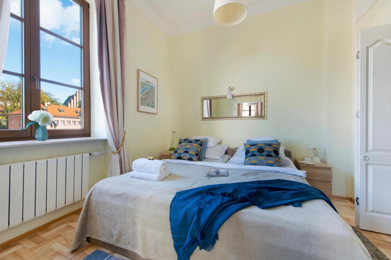 Two Bedroom Apartment For 6 People Варшава Екстериор снимка