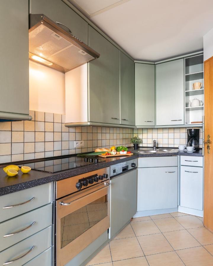 Two Bedroom Apartment For 6 People Варшава Екстериор снимка