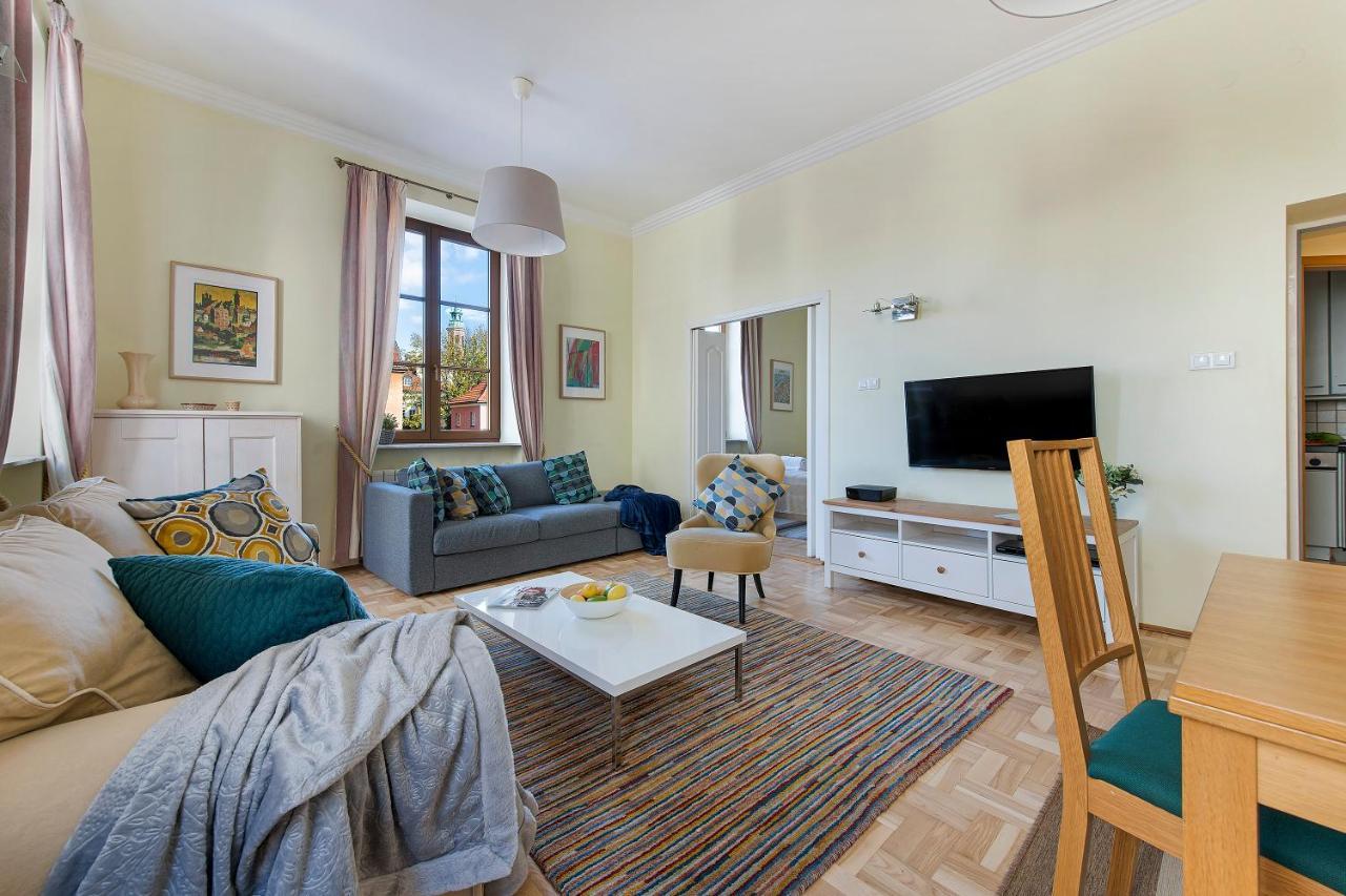 Two Bedroom Apartment For 6 People Варшава Екстериор снимка